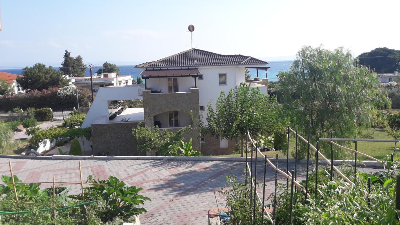 Villa Helga Exotic Пефкохорі Екстер'єр фото