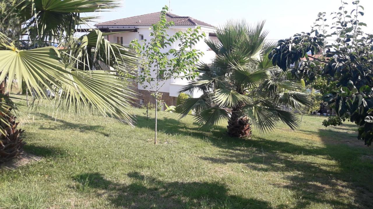Villa Helga Exotic Пефкохорі Екстер'єр фото